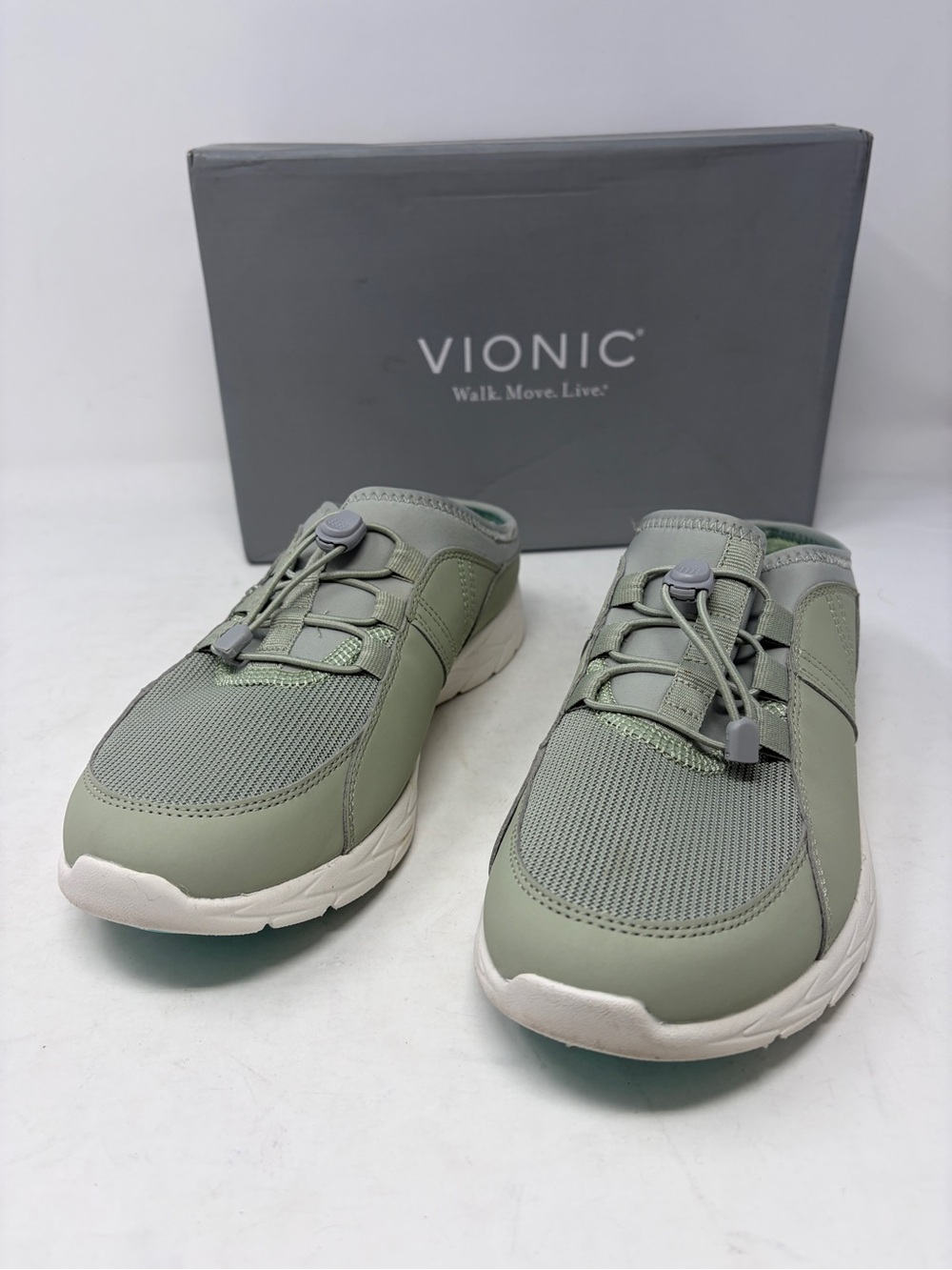 Vionic Zuri Women's Mesh Sage Slip-On Athletic Mules Size 7 M EUC